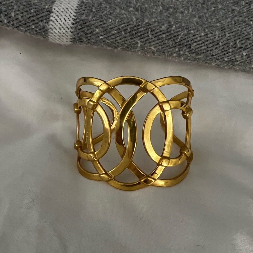 Julie Vos cuff